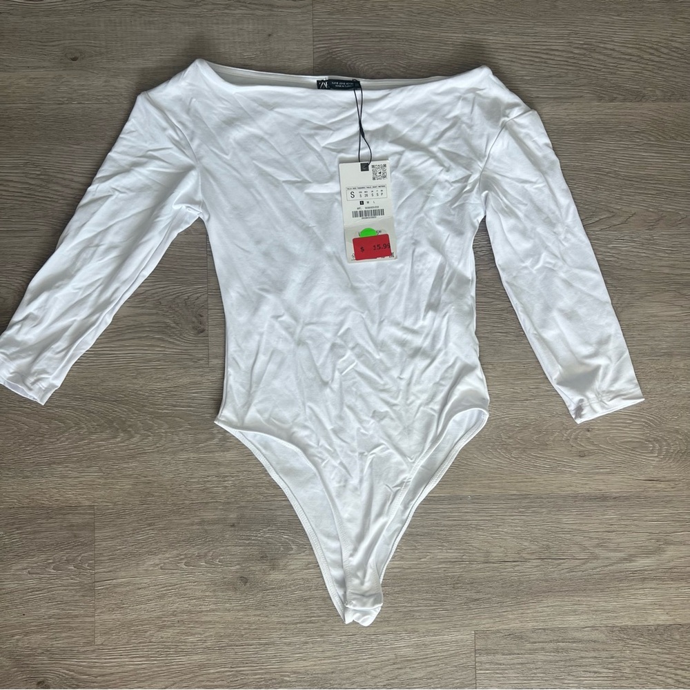 Zara White Long Sleeve Bodysuit